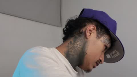 Snapshot of trieone chatting on February 2025 06:02:02 AM - trieone online show from February 2025 06:02:02 AM