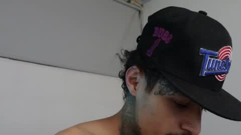 Snapshot of trieone chatting on February 2025 04:19:02 AM - trieone online show from February 2025 04:19:02 AM