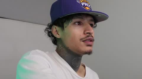 Snapshot of trieone chatting on March 2025 05:57:01 AM - trieone online show from March 2025 05:57:01 AM