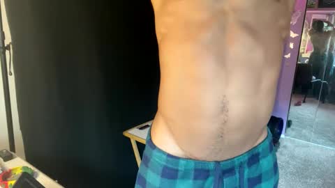 Snapshot of trillahung chatting on May 2026 07:08:02 PM WapBopper online show from May 2026 07:08:02 PM