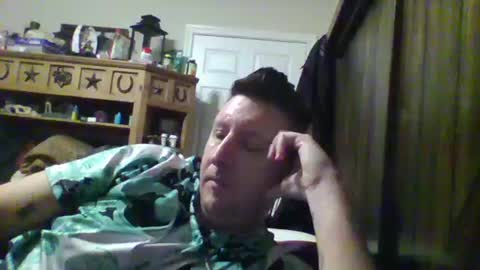 Snapshot of trillnonymau5 chatting on February 2025 02:42:02 AM trillnonymau5 online show from February 2025 02:42:02 AM