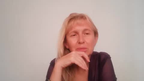 TrinaAdair online show from December 2025 12:47:02 PM
