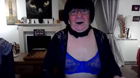 trinity1011 online show from April 2026 04:10:02 AM