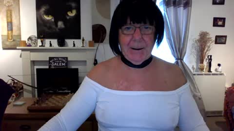 trinity1011 online show from July 2026 06:00:02 AM