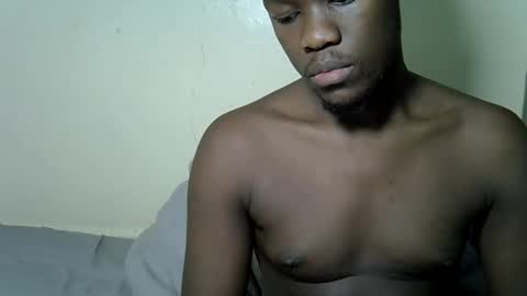 Tris6 online show from April 2026 11:40:02 PM