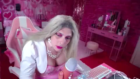 trista_doll online show from December 2024 11:09:02 PM