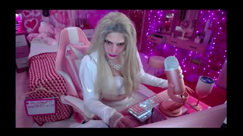 trista_doll online show from February 2025 12:18:01 AM