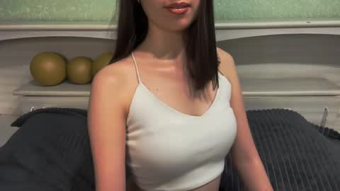  Sofa Im new here and so far I do not take off the panties online show from May 2026 10:09:01 AM