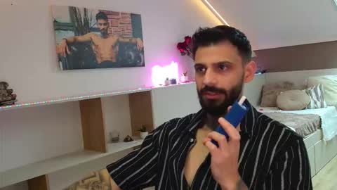 Trystan Grey online show from February 2026 06:42:01 AM