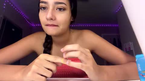 Snapshot of tristianmarie chatting on June 2026 01:21:02 AM tristianmarie online show from June 2026 01:21:02 AM