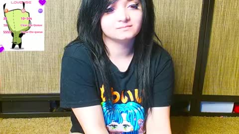 trixiedoescamcam online show from March 2025 04:23:02 AM