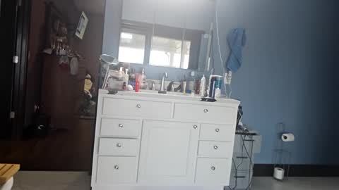 trojanswingers online show from February 2025 05:54:02 PM