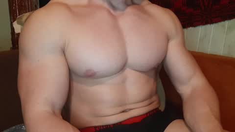 Snapshot of troncq chatting on February 2025 06:58:01 PM Troncq online show from February 2025 06:58:01 PM