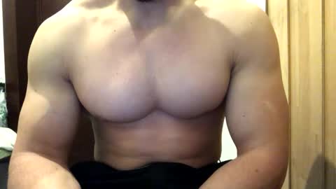 Troncq online show from March 2026 09:32:02 AM