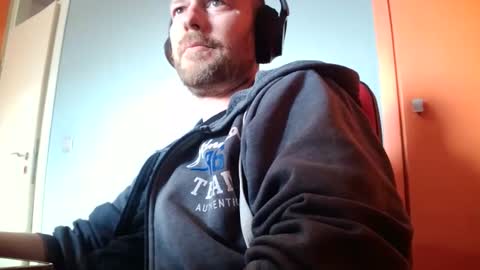 Snapshot of truble1 chatting on February 2026 11:39:01 AM eros online show from February 2026 11:39:01 AM