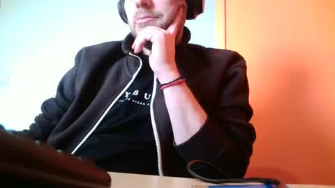 truble_78 online show from February 2025 12:54:01 PM