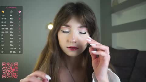 Snapshot of truegrace chatting on September 2025 06:13:02 PM Grace online show from September 2025 06:13:02 PM