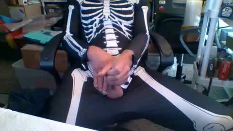 truk1976 online show from October 2025 03:35:02 PM