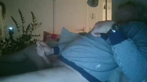 trukturk online show from February 2025 09:16:02 PM