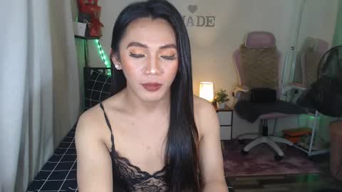 Jade online show from February 2025 01:52:02 AM