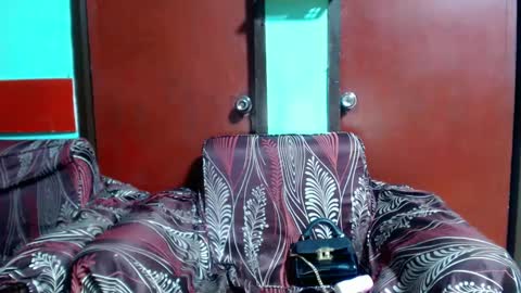 Snapshot of ts_ladycarla19 chatting on February 2025 06:53:01 PM Carla online show from February 2025 06:53:01 PM