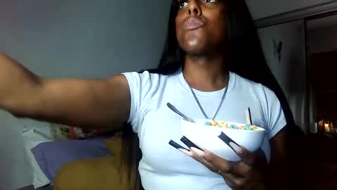 Snapshot of tsamberwhite007 chatting on January 2025 02:18:01 AM Amber White online show from January 2025 02:18:01 AM