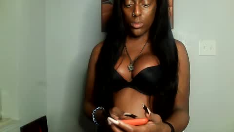 Snapshot of tsamberwhite007 chatting on January 2025 05:05:01 AM Amber White online show from January 2025 05:05:01 AM