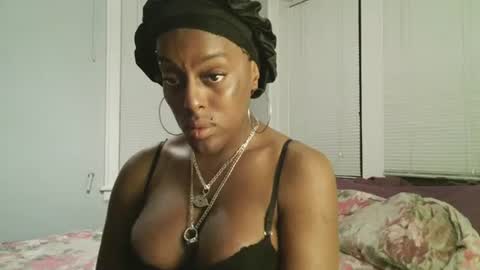 Amber White online show from May 2026 06:32:01 AM