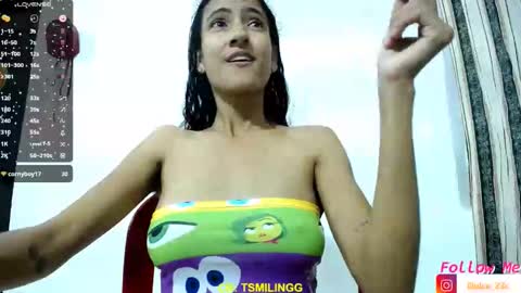 Snapshot of tsmilingg chatting on December 2024 05:43:01 PM Dulce online show from December 2024 05:43:01 PM