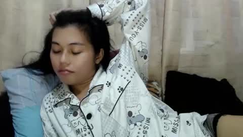 Paulyn online show from May 2026 08:07:02 PM
