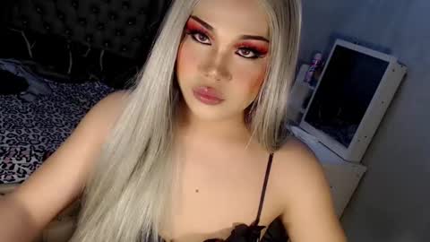 jayvie online show from September 2025 07:39:02 PM