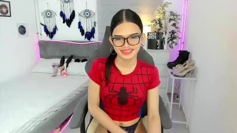 tstoni_talks online show from October 2025 10:43:02 PM