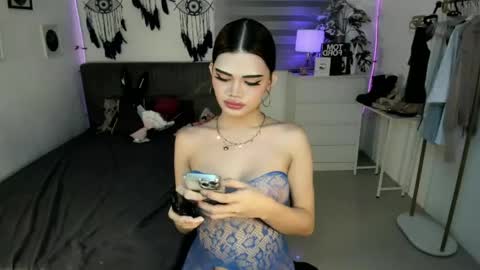 tstoni_talks online show from June 2026 04:00:02 PM