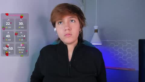 Snapshot of tsuki_maru chatting on May 2026 08:48:02 PM Maru online show from May 2026 08:48:02 PM
