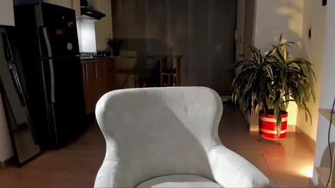 Snapshot of tsukys_spell chatting on November 2025 02:22:01 AM Tsuky online show from November 2025 02:22:01 AM