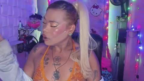 BellaRoxanna online show from January 2025 05:59:01 PM