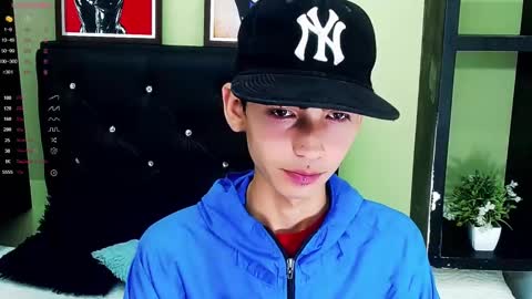 ttimy online show from January 2025 10:33:01 PM