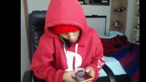 tucomplic69 online show from April 2026 12:22:02 PM