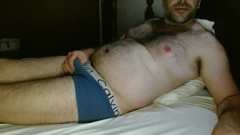 Snapshot of tuga_man_ chatting on April 2026 11:02:01 PM tuga man online show from April 2026 11:02:01 PM