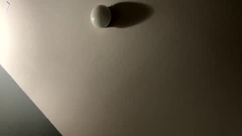 tundrawolf00 online show from October 2025 10:21:02 PM