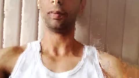 Snapshot of tunisiensexyguy chatting on December 2024 08:05:01 AM TunisienSexyGuy online show from December 2024 08:05:01 AM