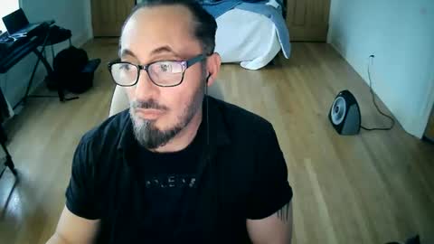 Snapshot of tuscan_taurus chatting on January 2026 09:09:01 PM tuscan_taurus online show from January 2026 09:09:01 PM