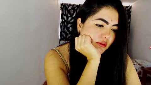 Snapshot of tuti_sex chatting on December 2024 02:35:02 PM tuti online show from December 2024 02:35:02 PM