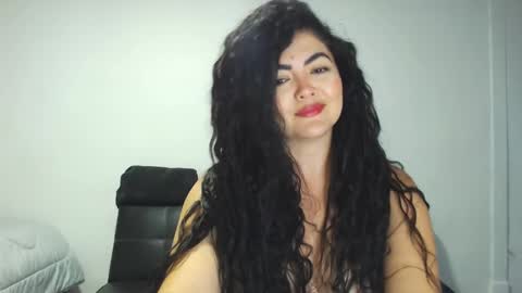 Snapshot of tuti_sex chatting on October 2025 02:40:02 AM tuti online show from October 2025 02:40:02 AM