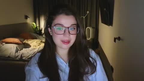 Ariana online show from November 2025 09:52:01 PM