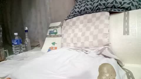 Snapshot of tuylip_sex chatting on November 2025 06:46:02 PM tuylip_sex online show from November 2025 06:46:02 PM