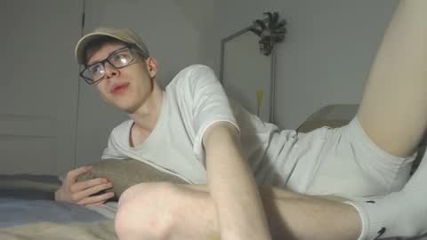 Snapshot of tuz94 chatting on December 2024 08:00:01 PM Dan online show from December 2024 08:00:01 PM