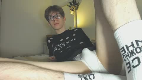 Snapshot of tuz94 chatting on February 2025 04:37:02 PM Dan online show from February 2025 04:37:02 PM