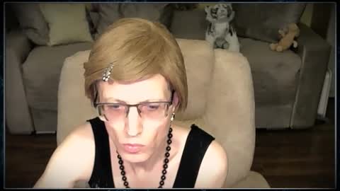 Snapshot of tvclementine chatting on February 2026 08:55:02 AM Clementine online show from February 2026 08:55:02 AM