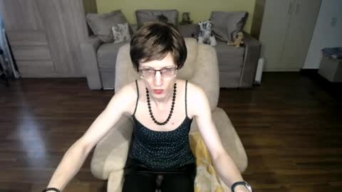 Clementine online show from April 2026 08:15:01 AM